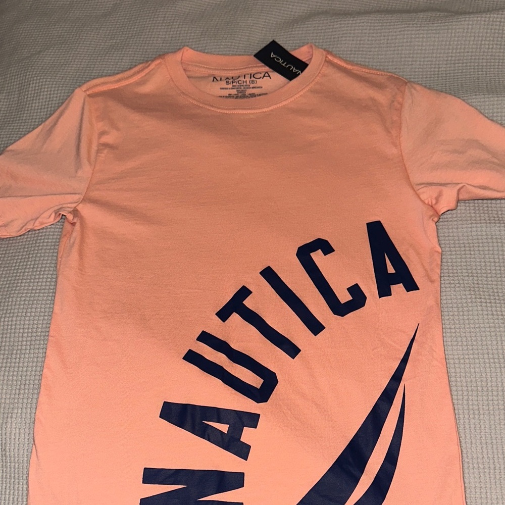 Nautica Coral Tee with Navy Graphic
